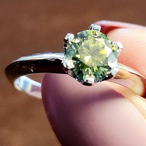 1ct Moissanite Peridot Solitaire Ring - Picture 6 of 12